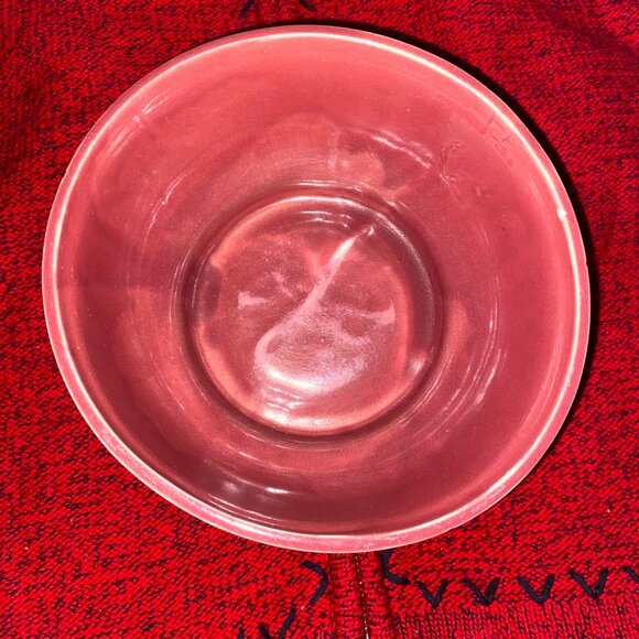 Vintage Retro Red Mauve Rose Cookson Pottery USA Pottery Bowl - Picture 1 of 4
